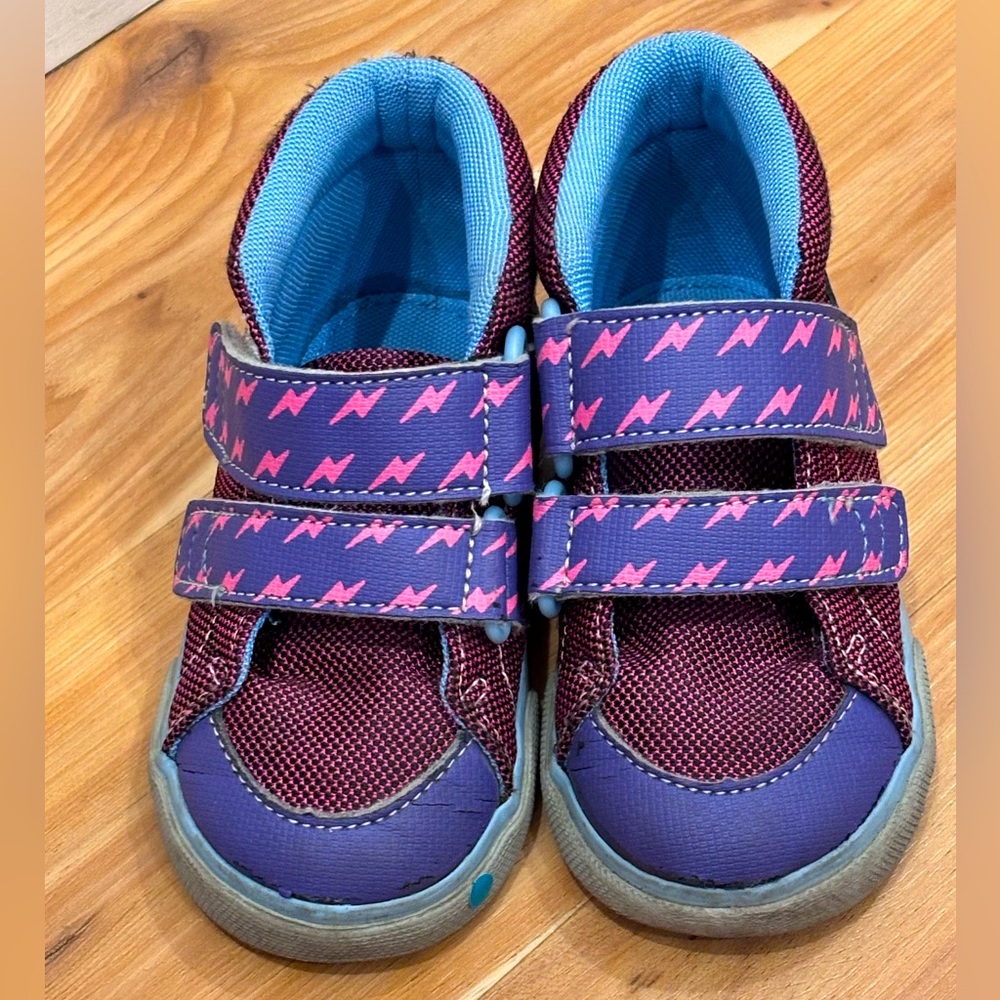 See Kai Run Basics Sneakers